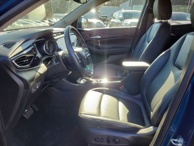 Used 2021 Buick Encore GX Essence image 9