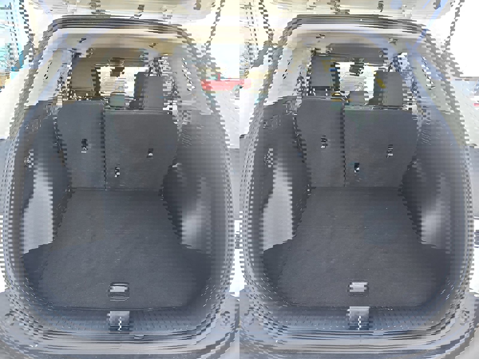 Used 2023 Kia Sportage LX image 18