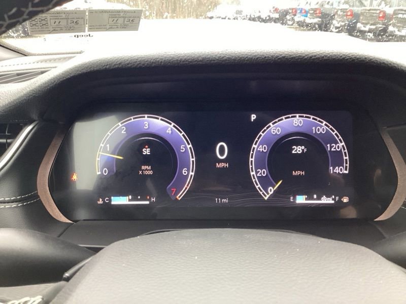 New 2025 Jeep Grand Cherokee L Altitude image 40