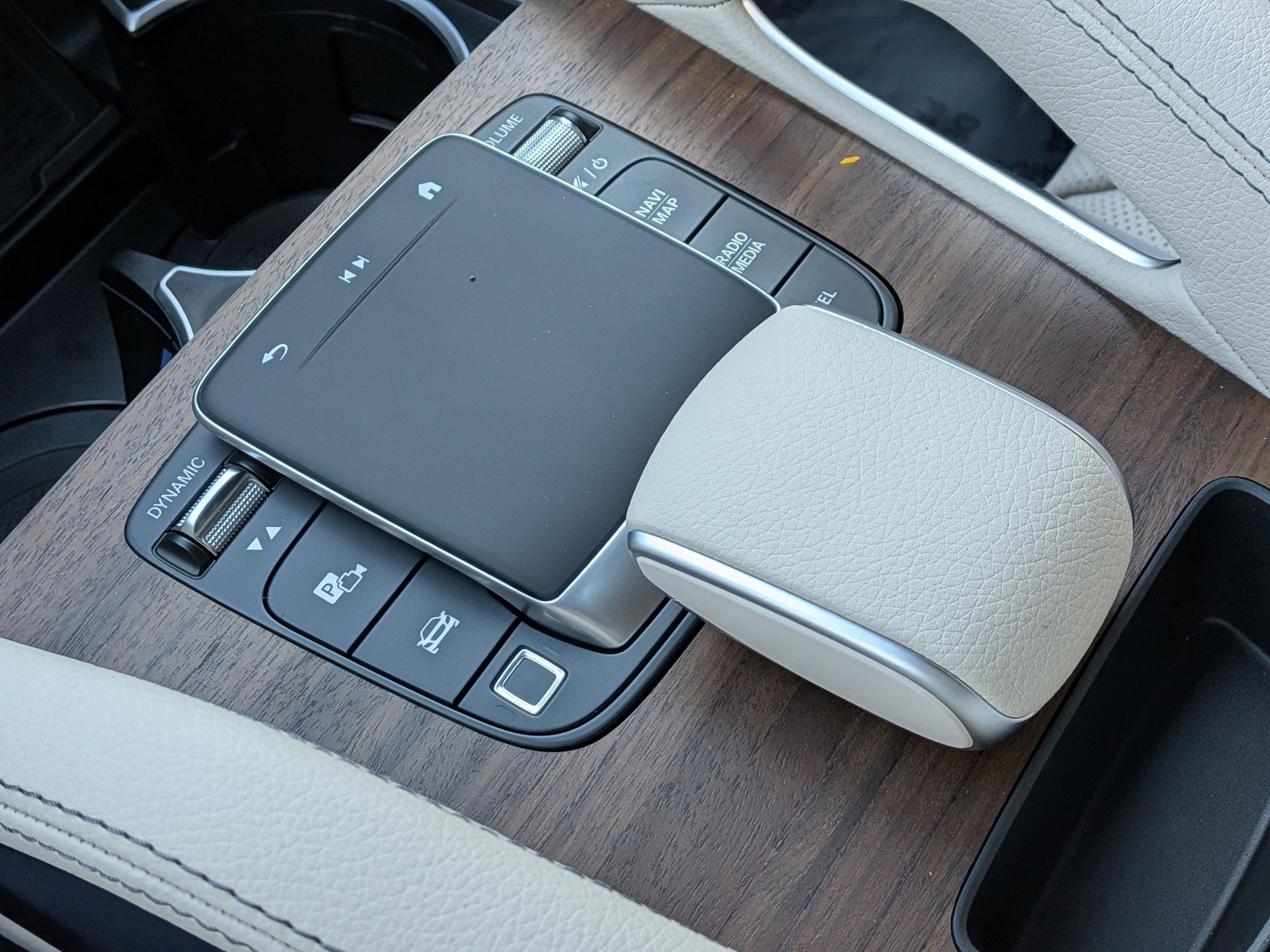 New 2026 Mercedes-Benz GLE 450 4MATIC Coupe image 15