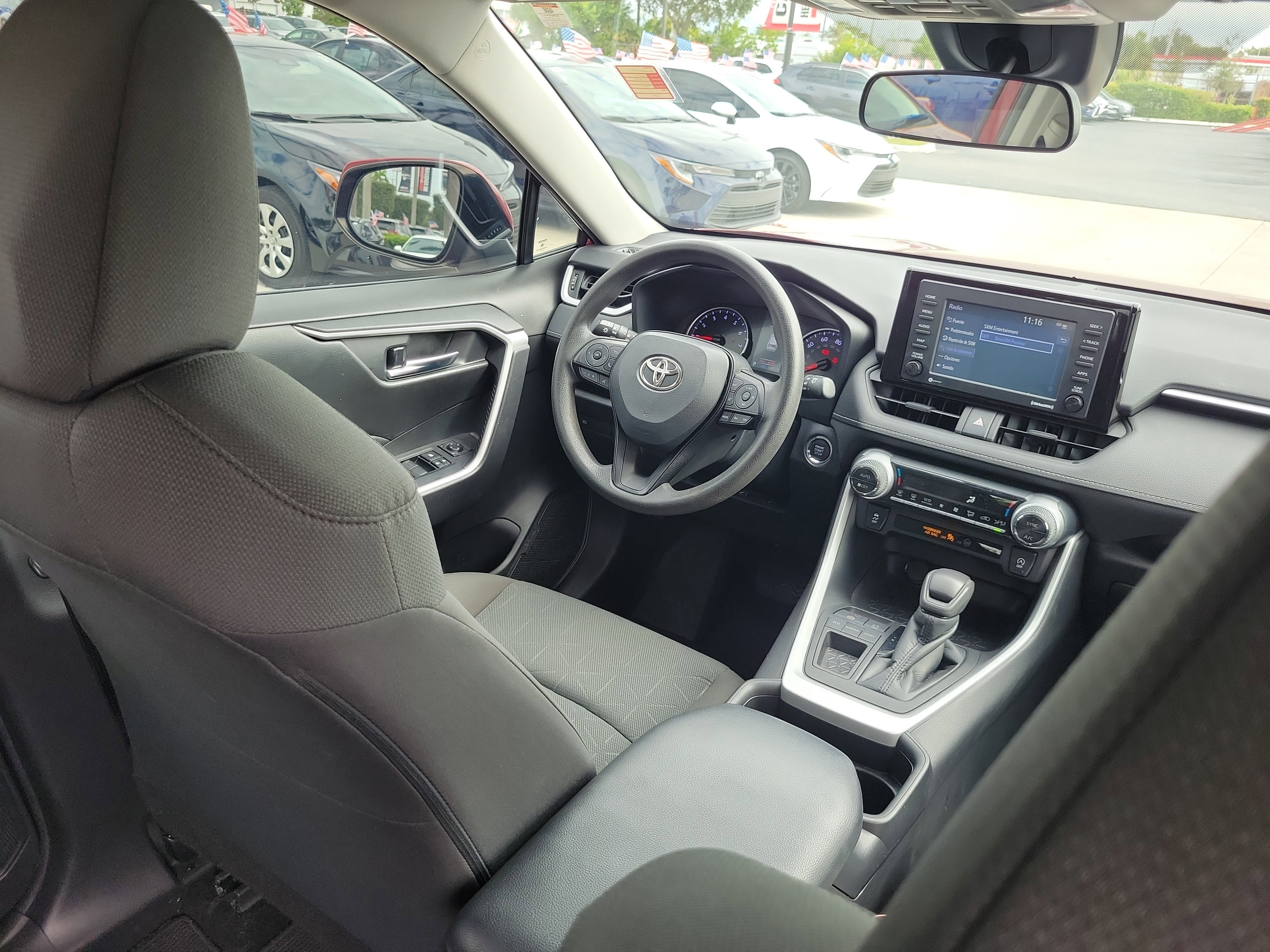 Used 2021 Toyota RAV4 XLE image 14