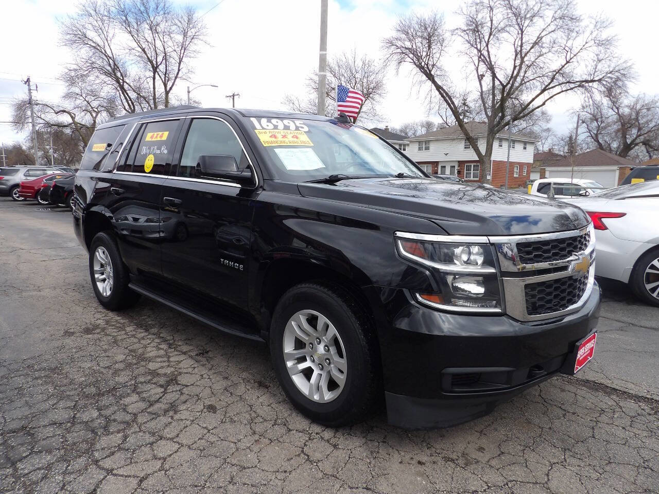 Used 2016 Chevrolet Tahoe LS image 3