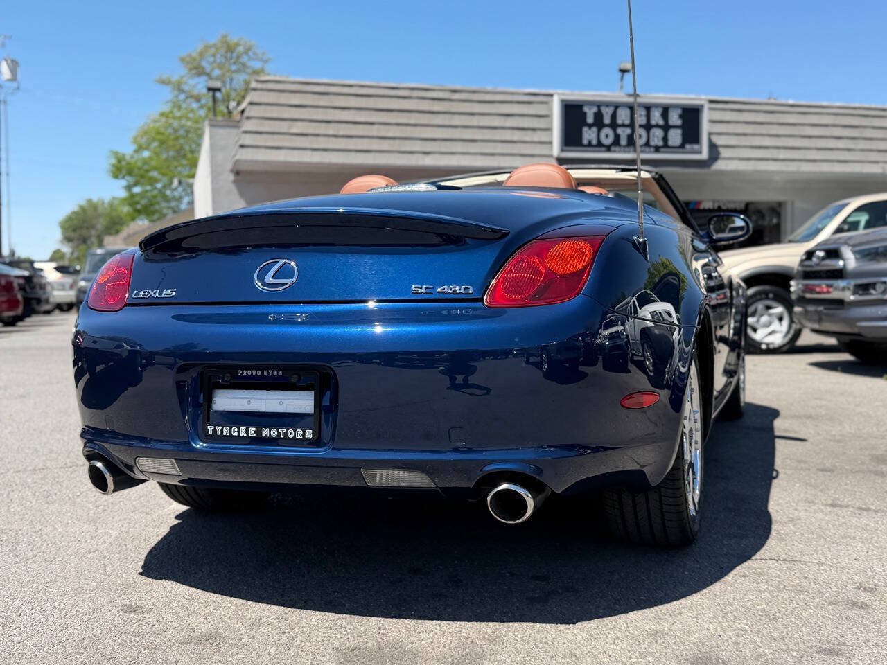 Used 2005 Lexus SC 430 Convertible w/ Preferred Accessory Pkg RWD image 13