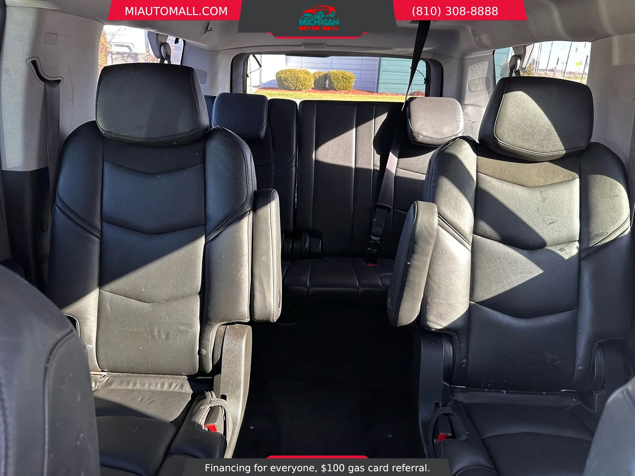 Used 2017 Cadillac Escalade ESV Luxury image 26