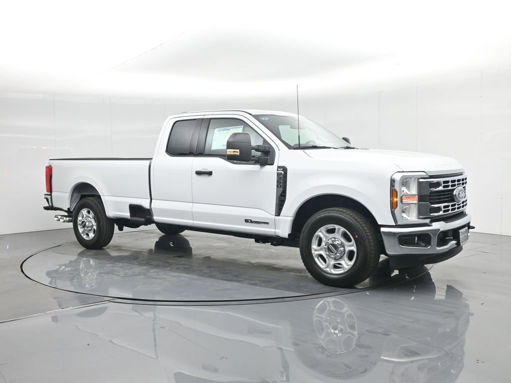 New 2026 Ford F350 XLT image 28