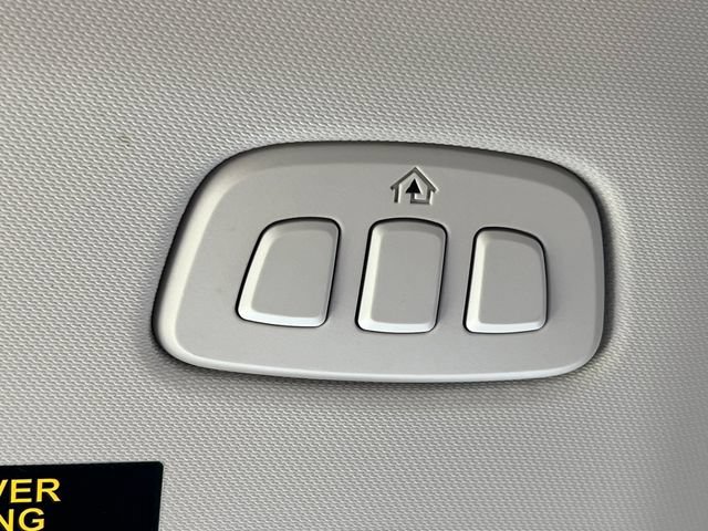 Certified 2022 Ford Escape Titanium FWD image 34