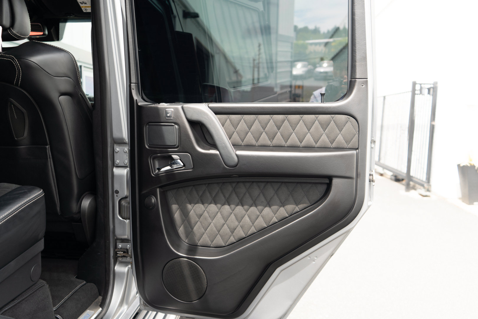 Used 2018 Mercedes-Benz G 550 Squared image 29