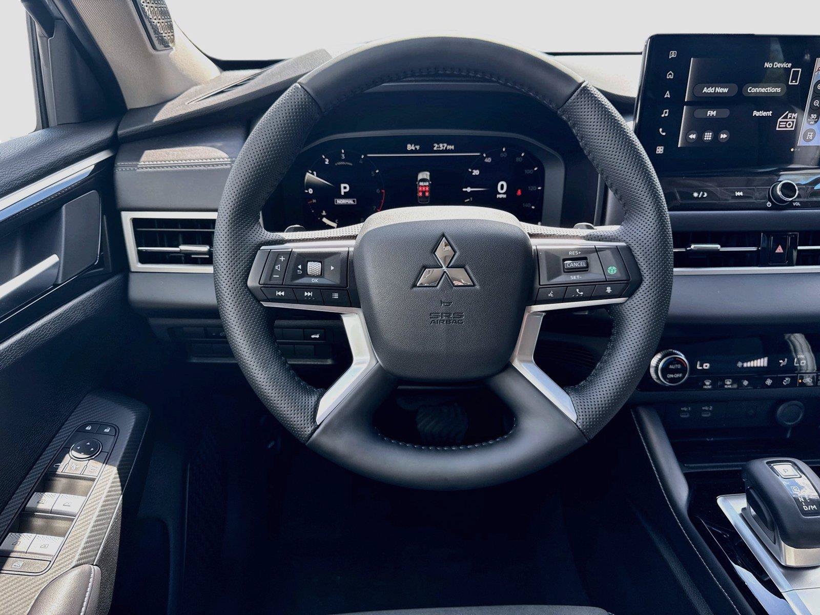 New 2026 Mitsubishi Outlander SE FWD image 10