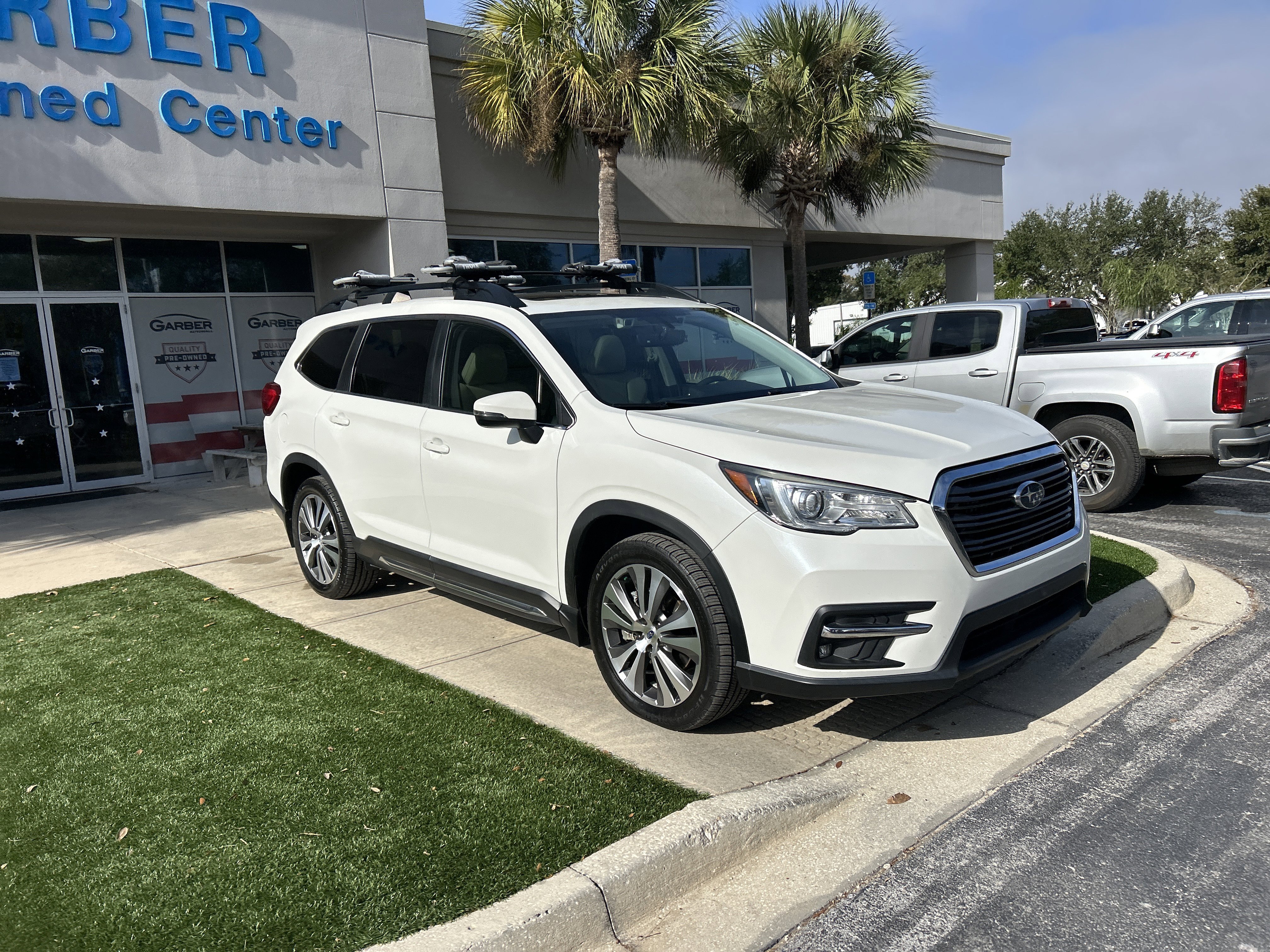 Used 2021 Subaru Ascent Limited w/ Technology Package image 3