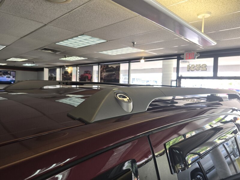 Used 2012 Nissan Armada SV AWD/4WD image 33