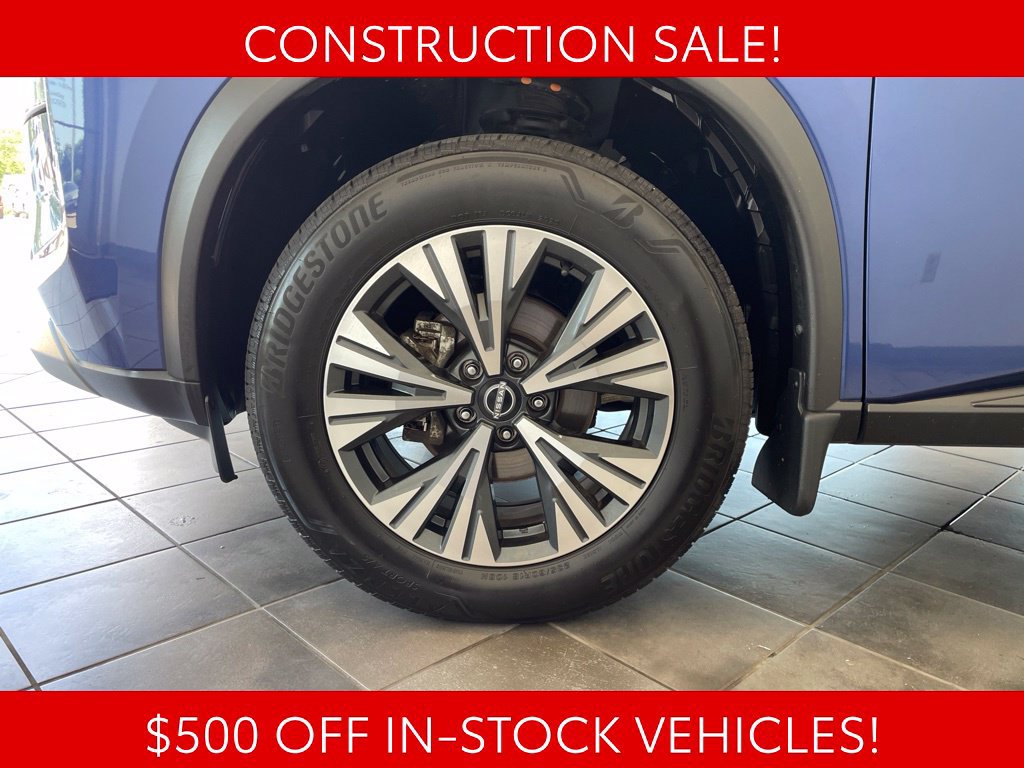 Used 2023 Nissan Rogue SV AWD/4WD image 15