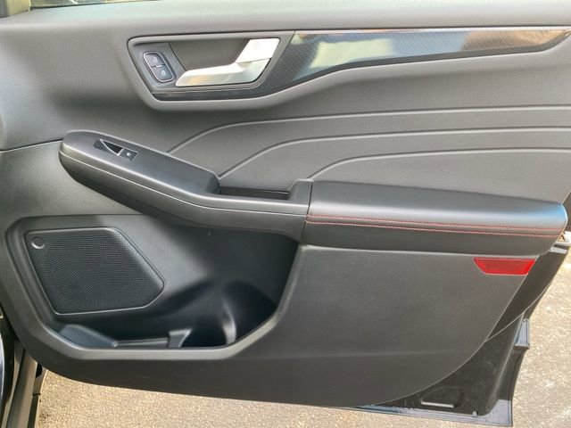 Used 2025 Ford Escape ST-Line Select image 35