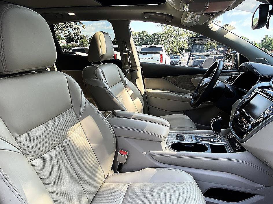 Used 2019 Nissan Murano SL w/ SL Technology Package FWD image 20