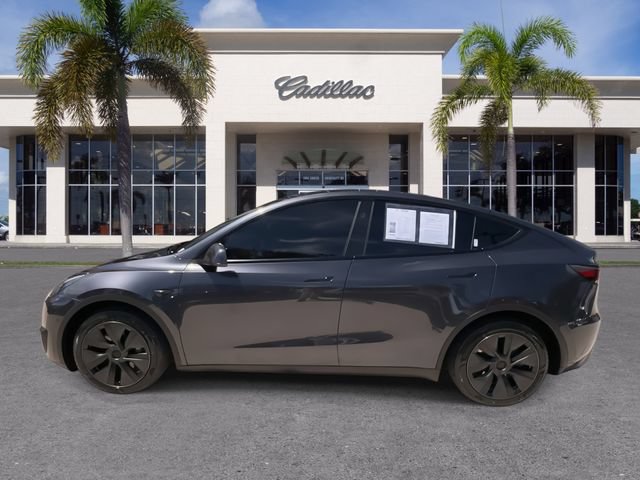 Used 2024 Tesla Model Y Long Range AWD/4WD image 8