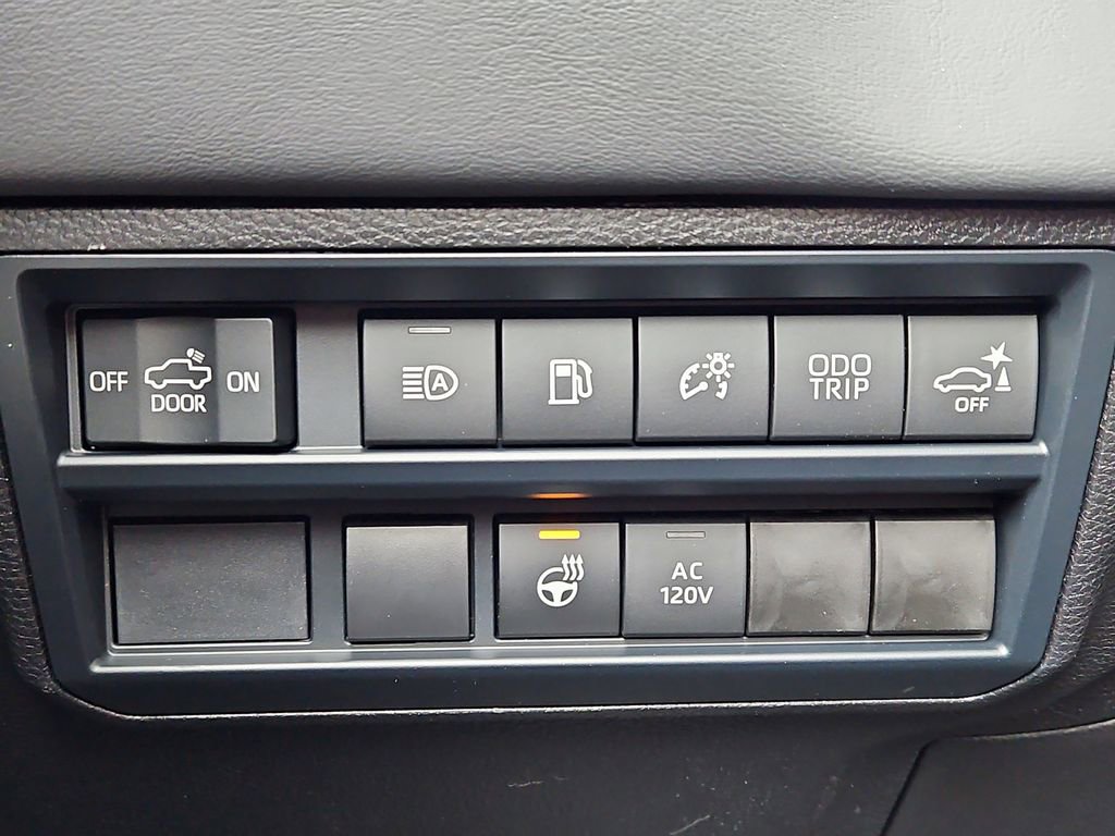 New 2026 Toyota Tundra Limited image 12