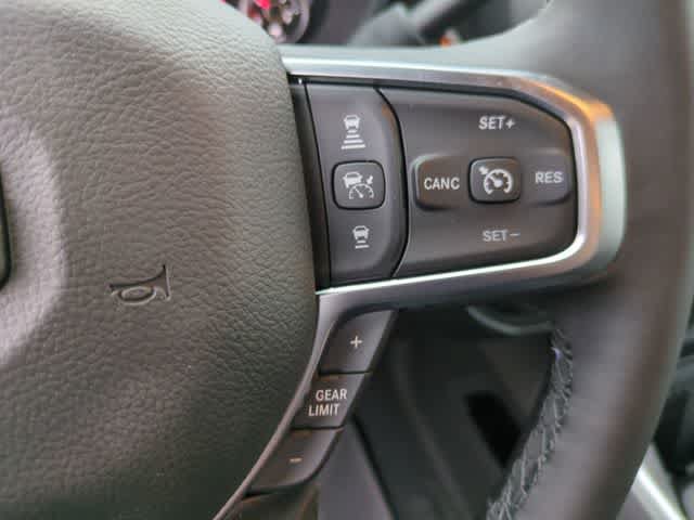 New 2026 RAM 2500 Big Horn AWD/4WD image 24
