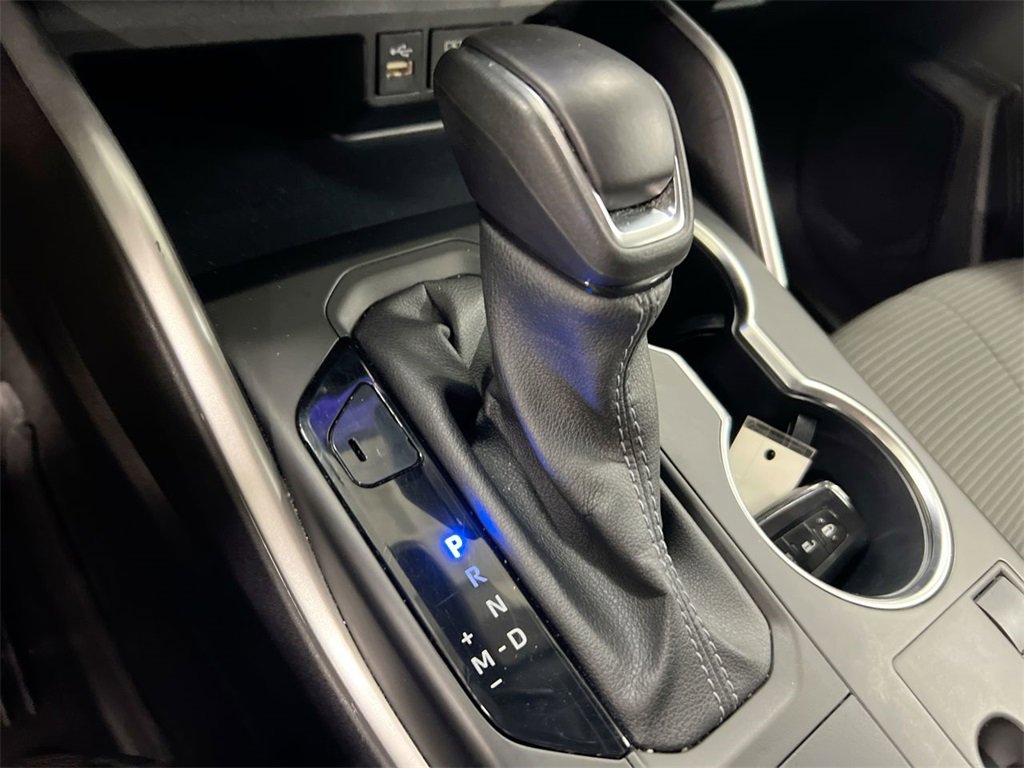 Used 2023 Toyota Highlander LE image 17