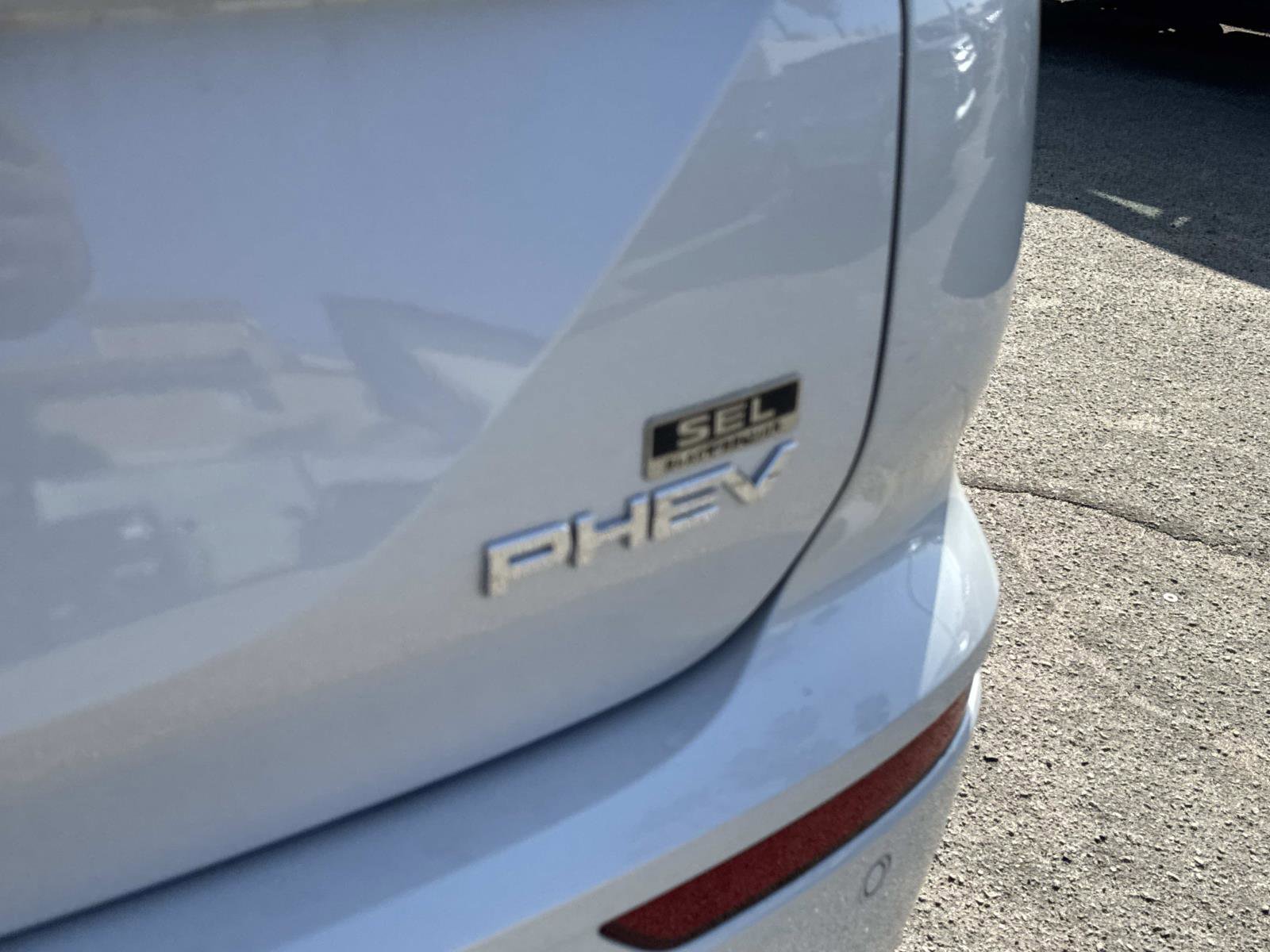 New 2025 Mitsubishi Outlander SEL Black Edition image 6