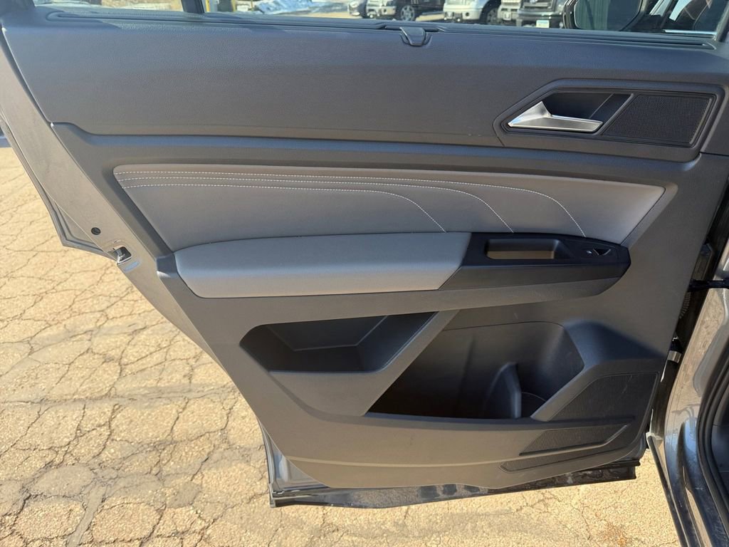 Used 2021 Volkswagen Atlas SEL image 25