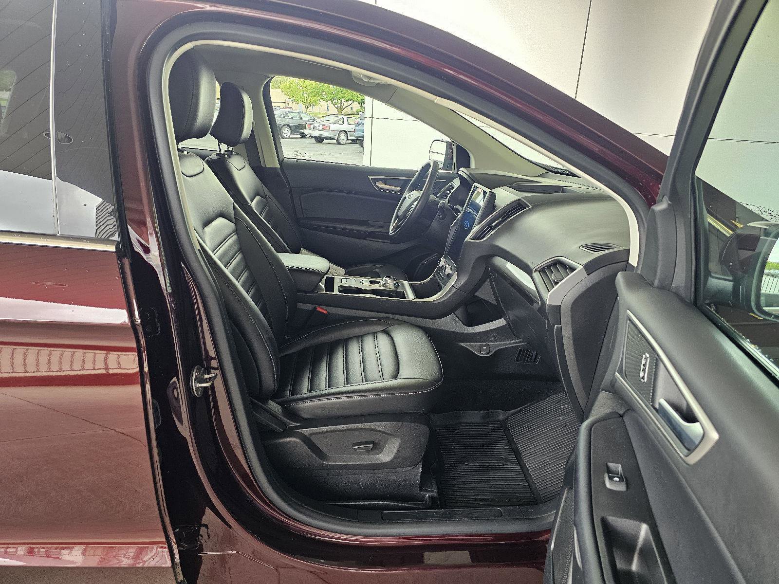 Used 2023 Ford Edge SEL w/ Convenience Package AWD/4WD image 12