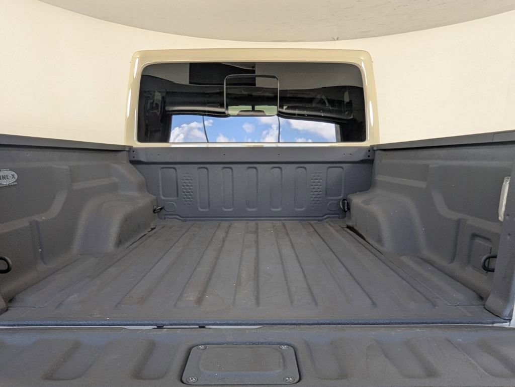 Used 2020 Jeep Gladiator Rubicon AWD/4WD image 23