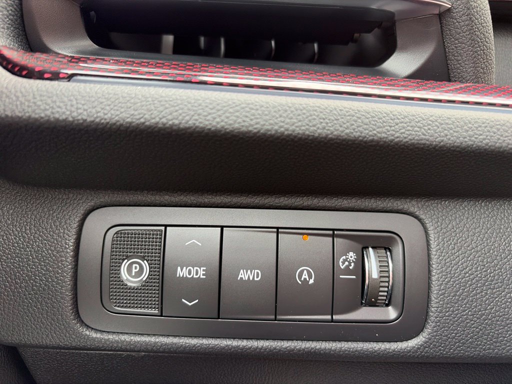 New 2027 Chevrolet Traverse RS AWD/4WD image 17
