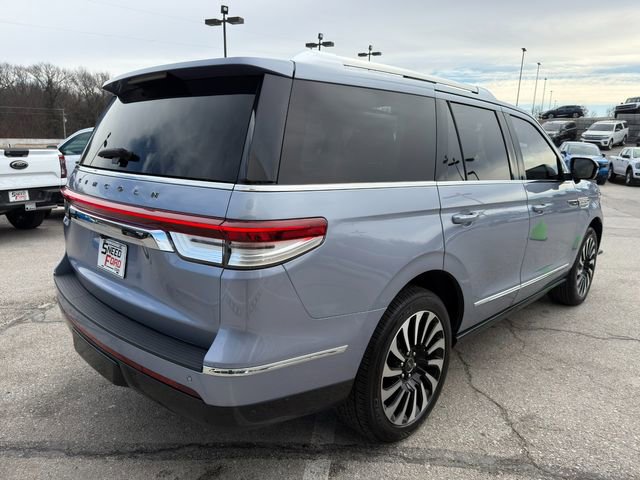 Used 2022 Lincoln Navigator Black Label AWD/4WD image 7