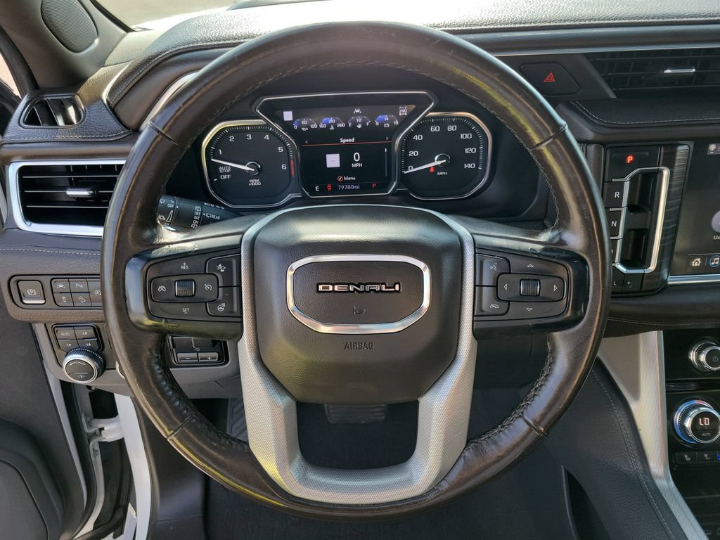Used 2021 GMC Yukon XL Denali w/ Denali Ultimate Package AWD/4WD image 26