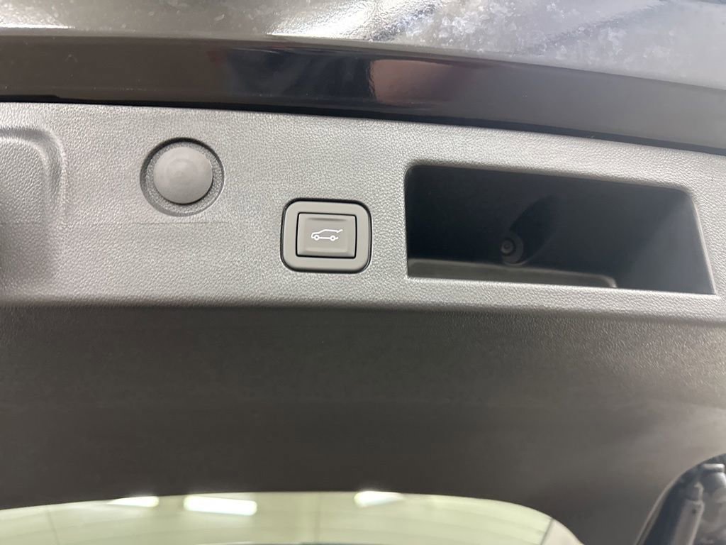 New 2026 GMC Terrain Denali image 25