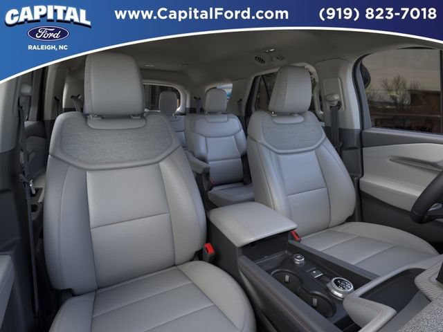 New 2026 Ford Explorer Active w/ Active Comfort Package RWD image 10