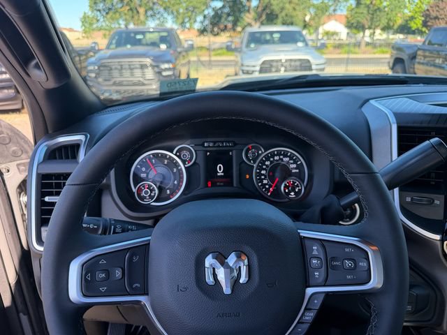 New 2026 RAM 3500 Big Horn AWD/4WD image 17