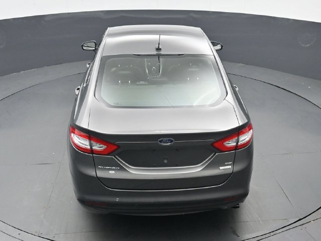 Used 2014 Ford Fusion SE w/ Equipment Group 202A FWD image 33