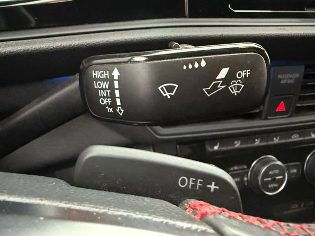 Used 2021 Volkswagen Jetta GLI image 12