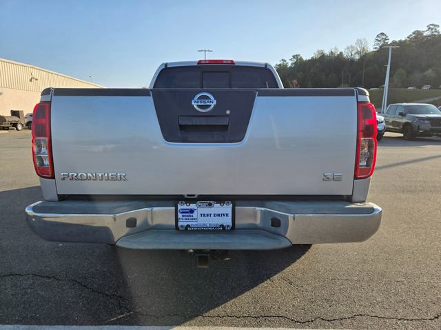 Used 2009 Nissan Frontier SE w/ SE Value Truck Pkg image 4