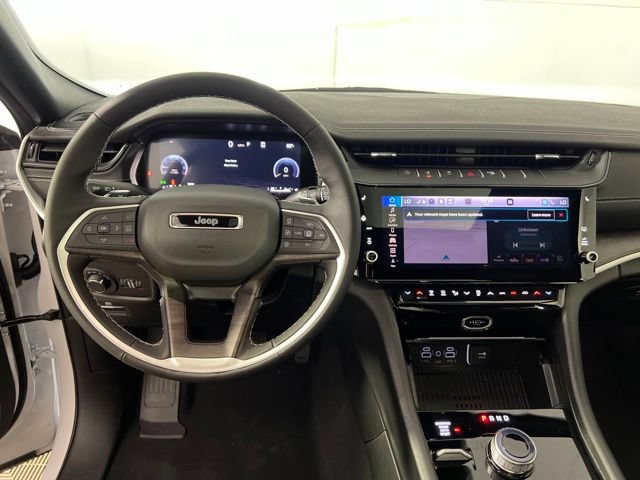 New 2026 Jeep Grand Cherokee Altitude AWD/4WD image 14
