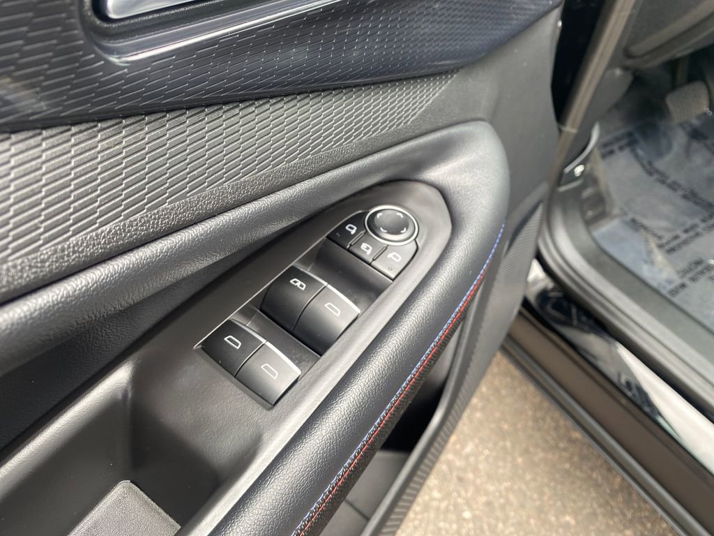Used 2025 Chevrolet Blazer EV RS AWD/4WD image 11