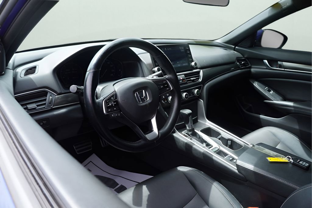 Used 2019 Honda Accord Sport image 12