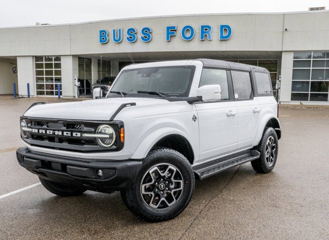 New 2025 Ford Bronco Outer Banks AWD/4WD video 1
