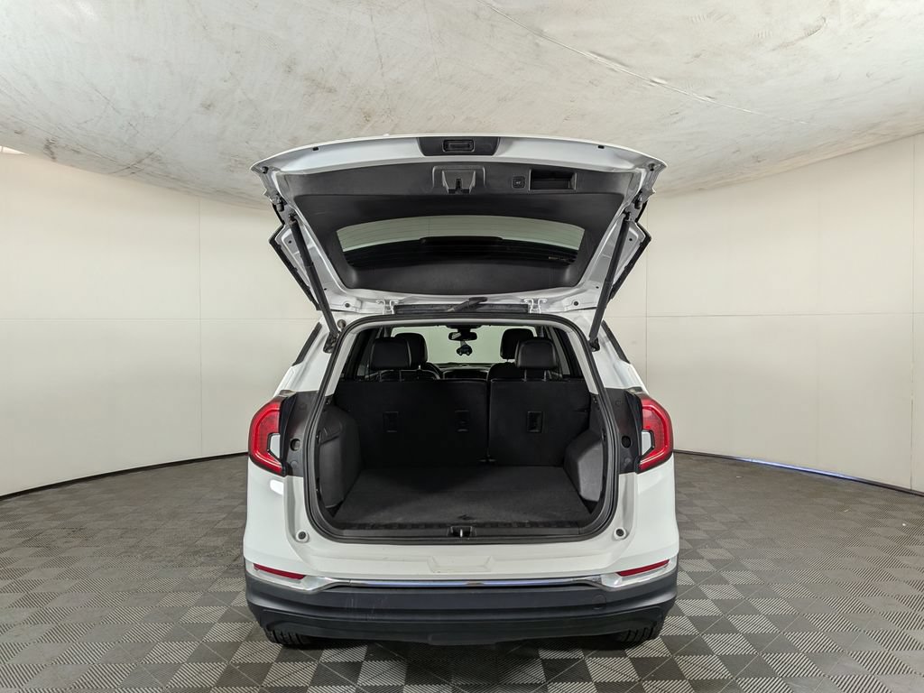 Certified 2024 GMC Terrain SLT AWD/4WD image 13