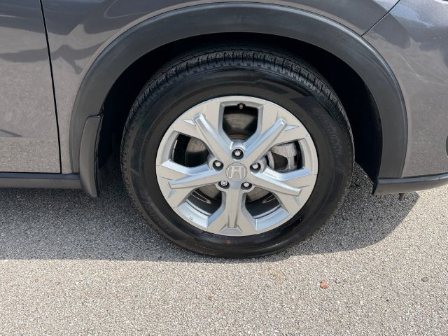 Used 2025 Honda HR-V LX image 10