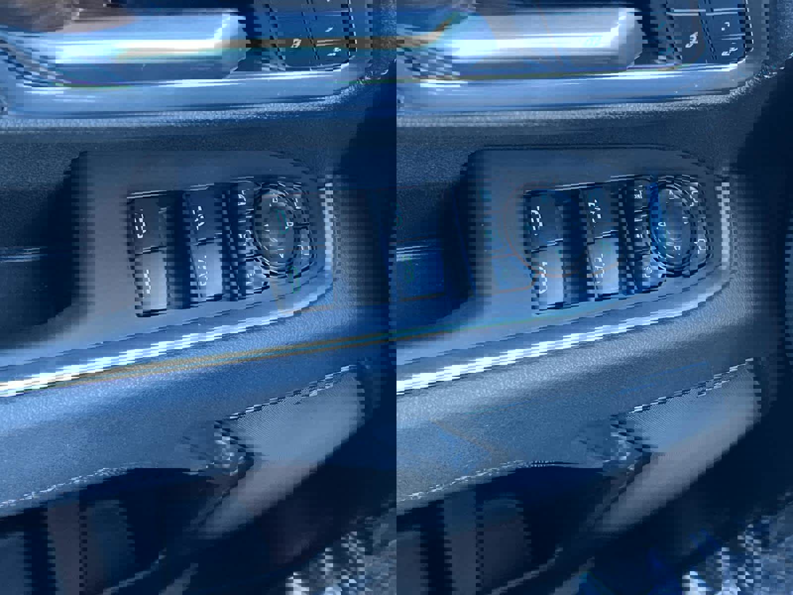 Certified 2025 Chevrolet Silverado 2500 High Country w/ Midnight Edition image 21