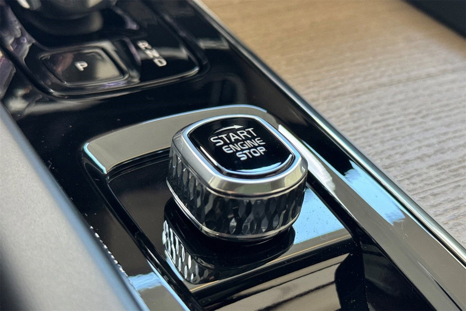 Used 2026 Volvo XC60 B5 Plus w/ Protection Package Premier image 21