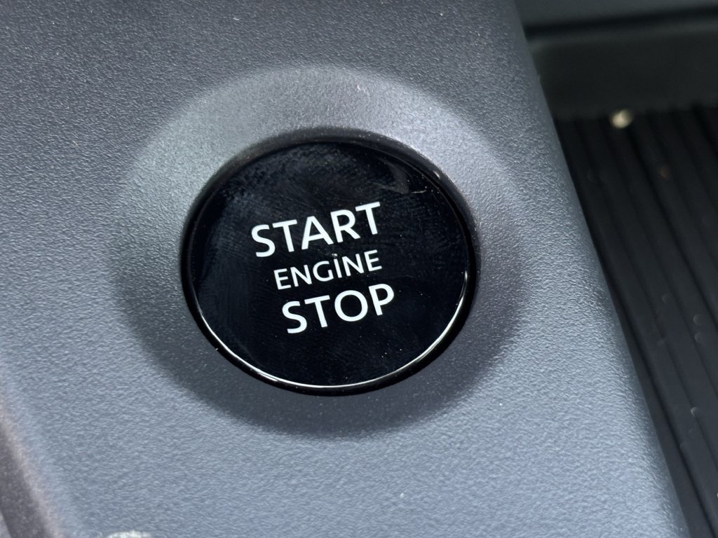 New 2027 Nissan Sentra SR w/ SR Premium Package FWD image 13