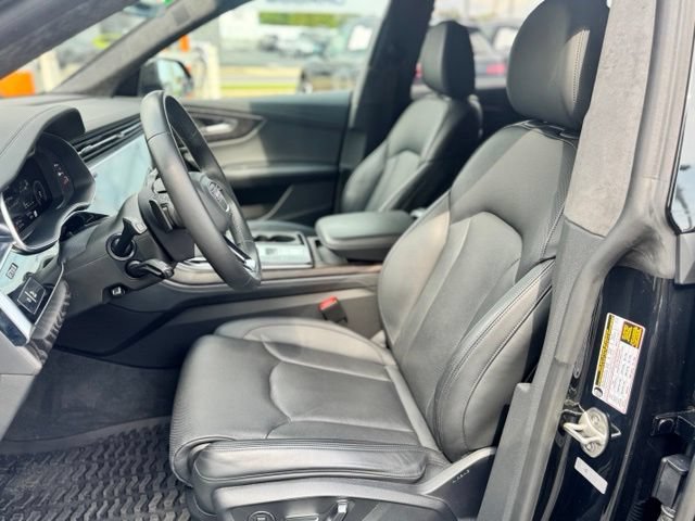 Certified 2022 Audi Q8 Prestige AWD/4WD image 27