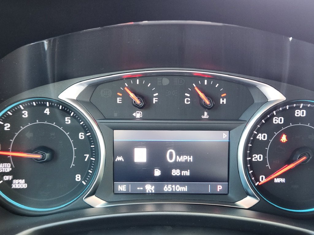 Used 2024 Chevrolet Equinox Premier AWD/4WD image 17