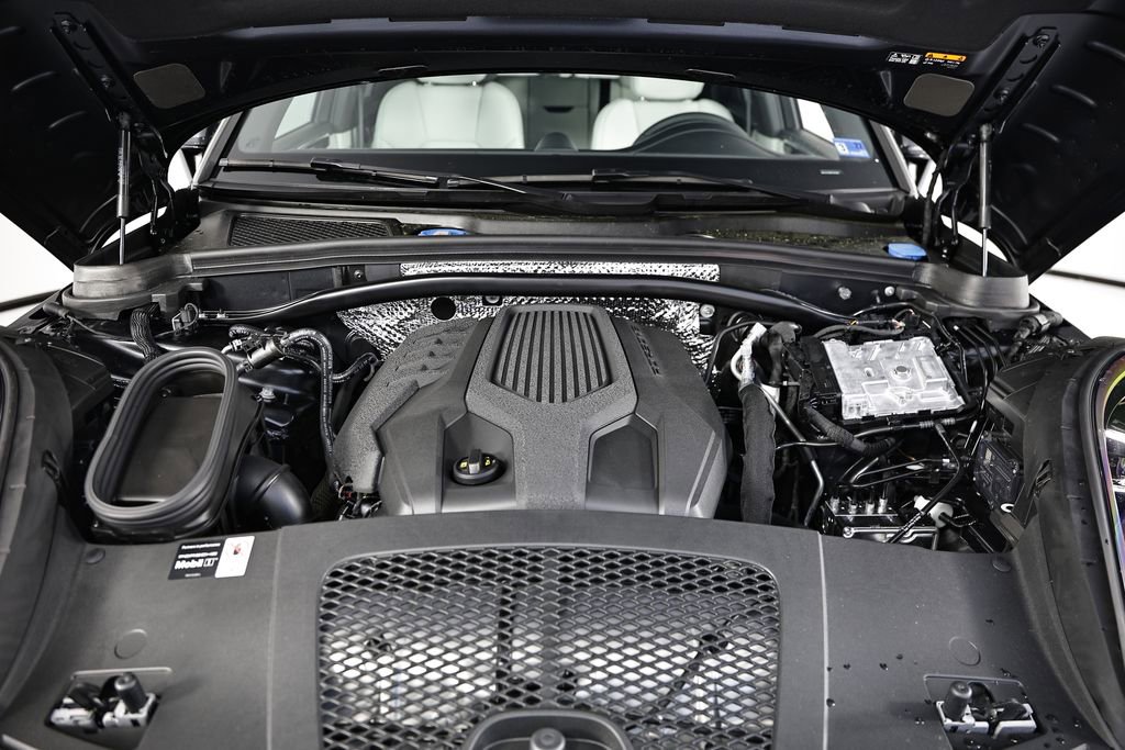 New 2026 Porsche Macan image 33