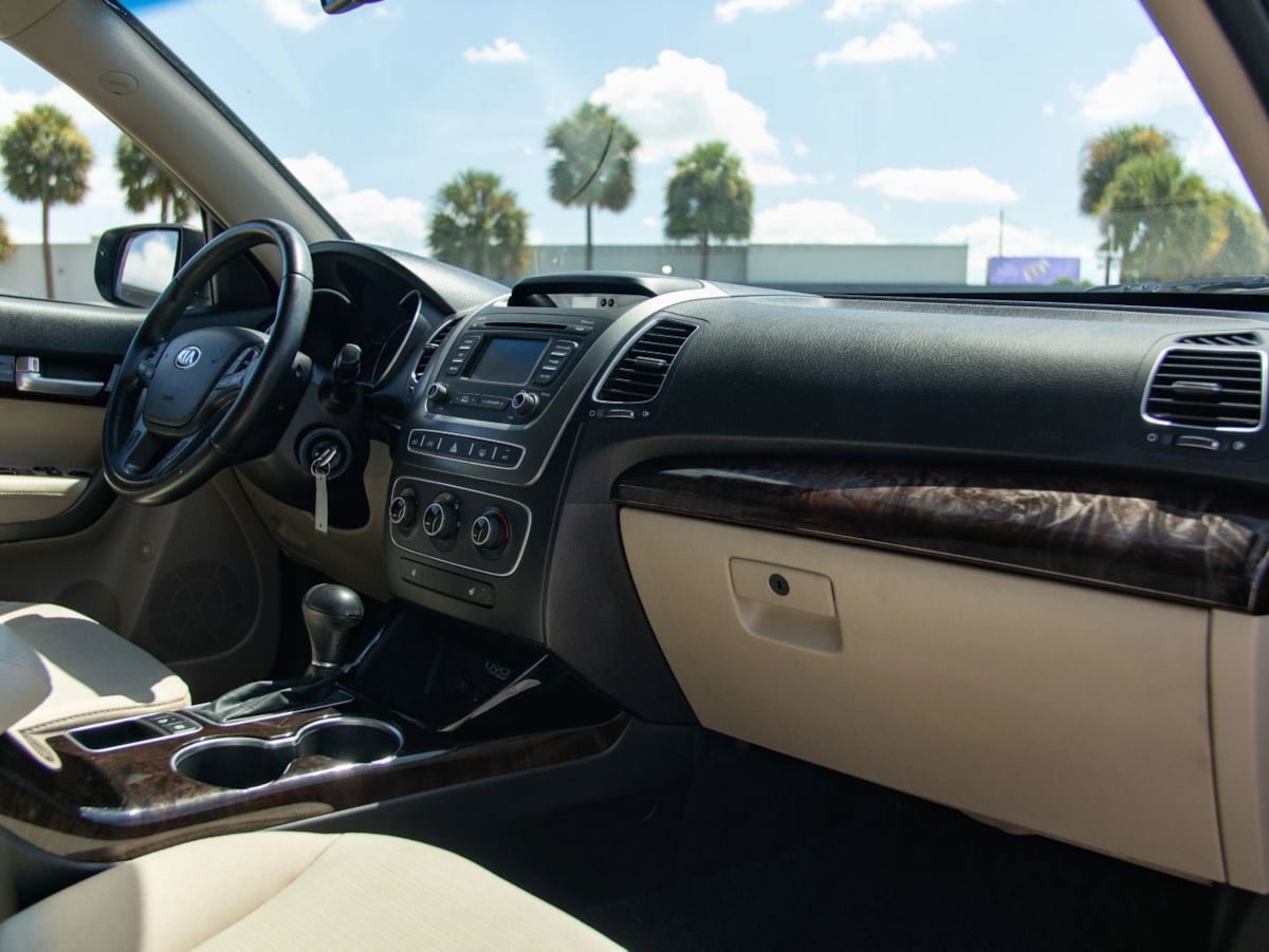 Used 2014 Kia Sorento LX FWD image 20