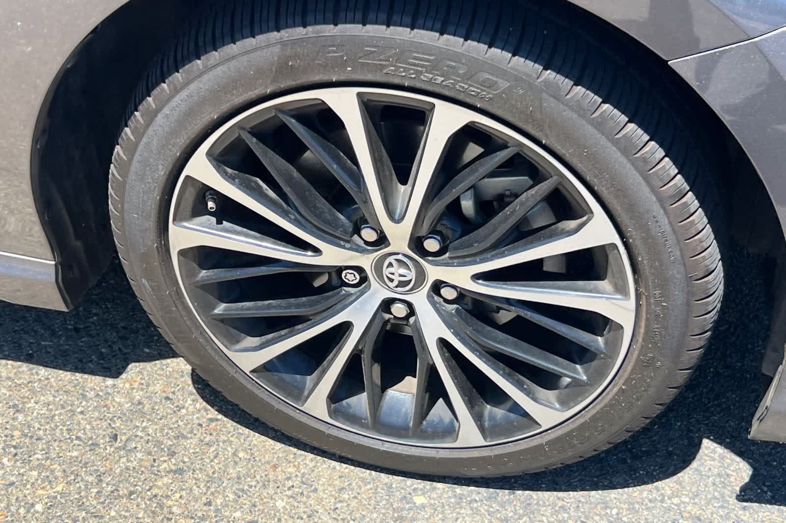 Used 2019 Toyota Camry SE w/ Audio Package FWD image 15