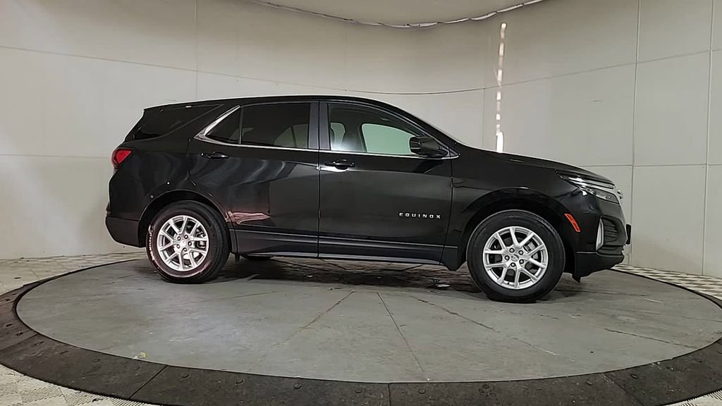 Used 2024 Chevrolet Equinox LT image 7