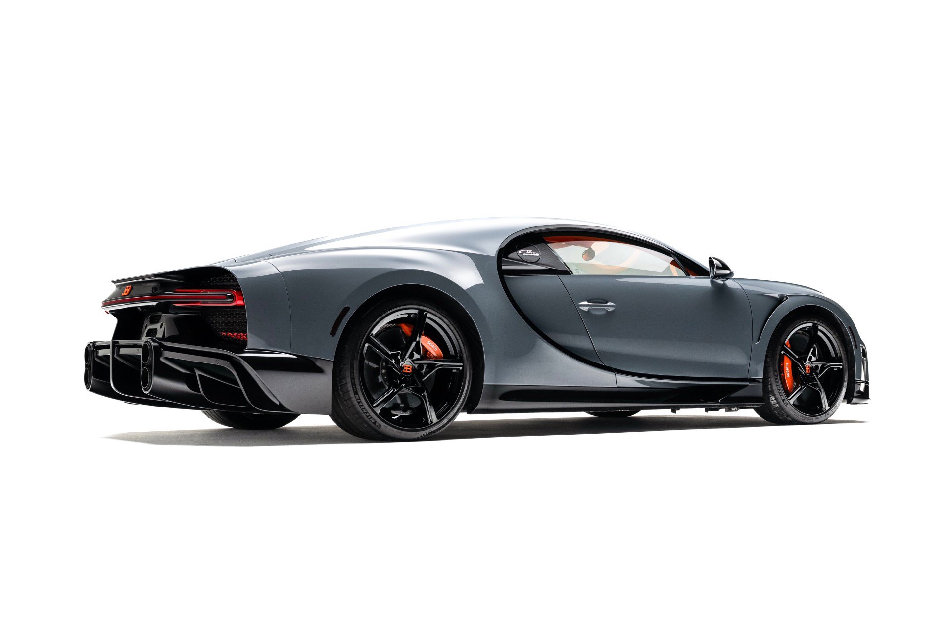 Used 2024 Bugatti Chiron Super Sport AWD/4WD image 6